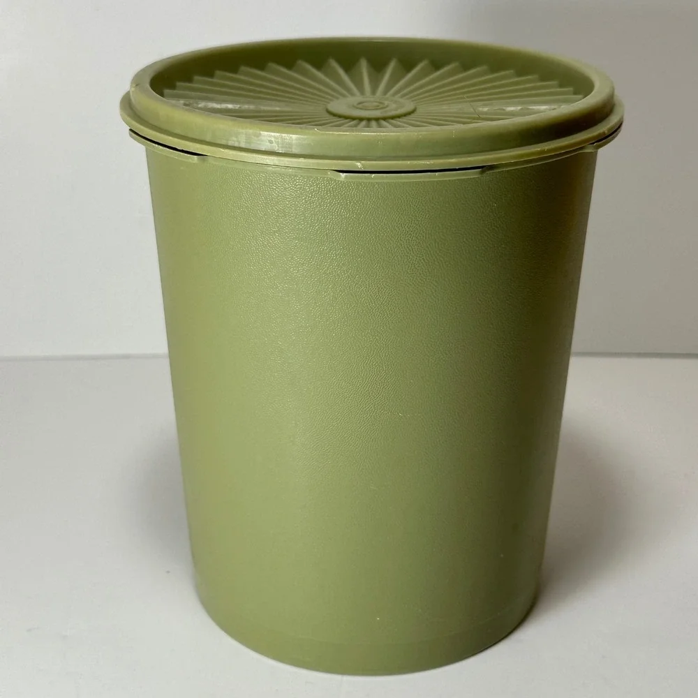 Vintage Tupperware Avocado Green Servalier Canister 809-6 Sunburst Lid 810-8